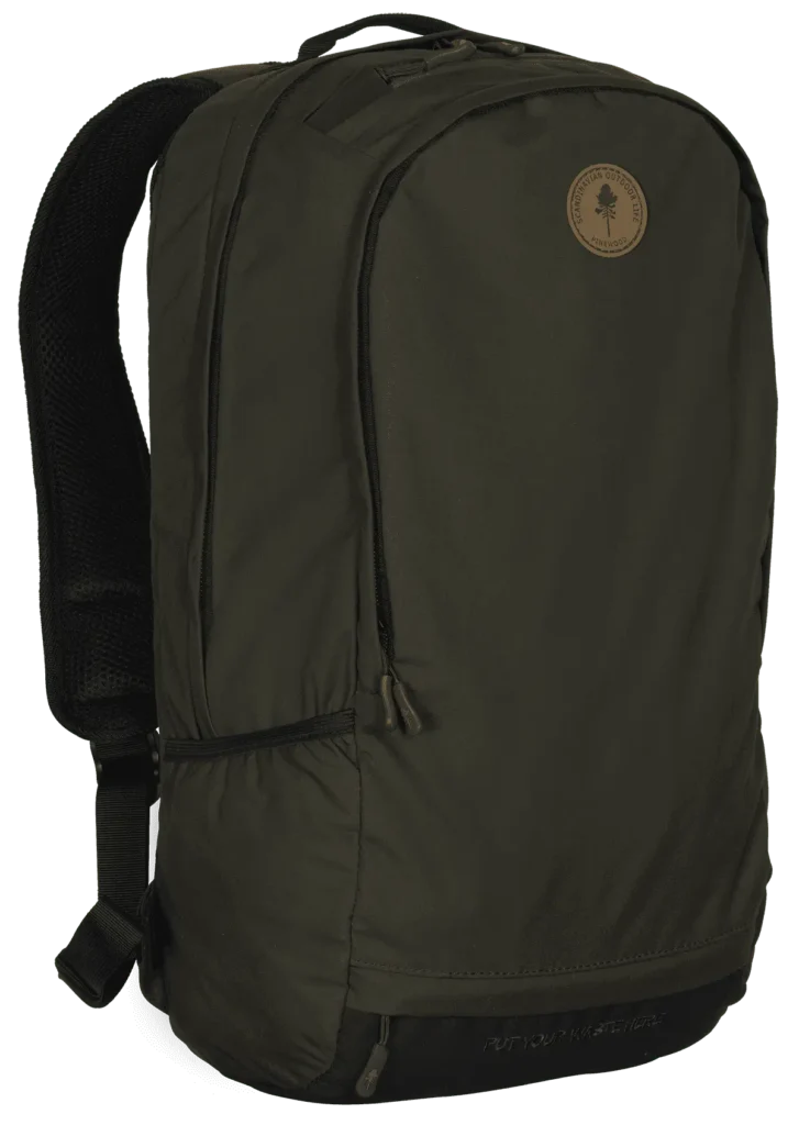 Pinewood rugzak 22L donkerolijf