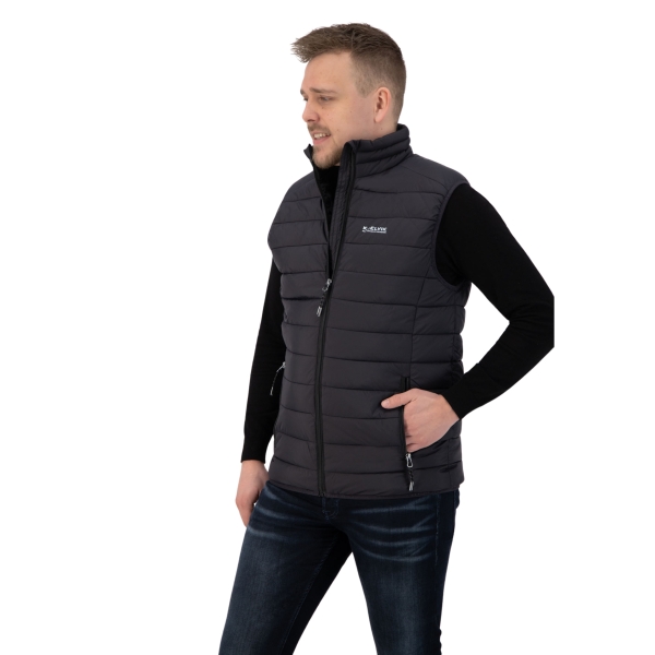 Model met bodywarmer Haldor zwart