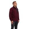 Model met gebreid vest Levi rood