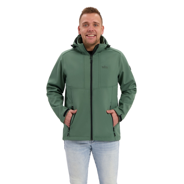 Model met softshell jas Kris groen